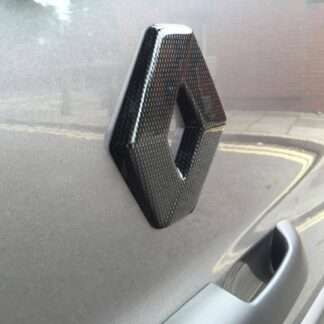 REAR TAILGATE logo COVER for RENAULT TRAFIC mk3 2014-2021 in CARBON EFFECT rear only